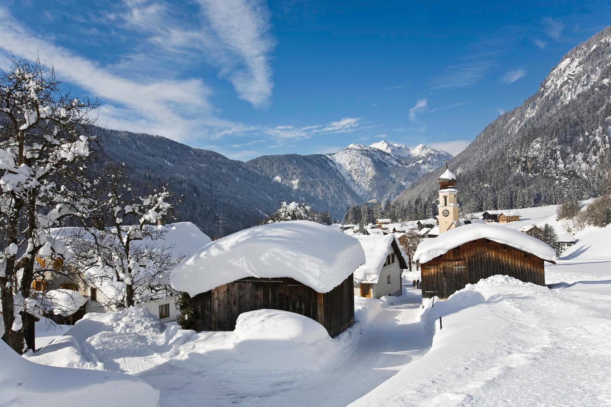 Haus Adrian Apartment Wald am Arlberg Exterior foto